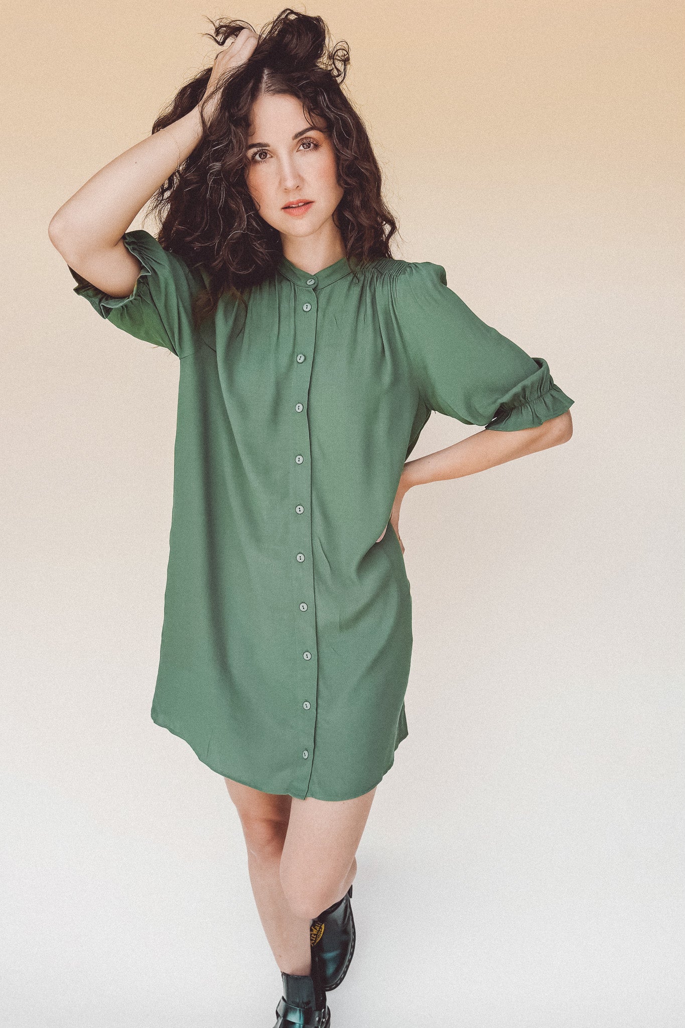 TARYN Mini Shirtdress in green SOLID - XS TARYN Mini Shirtdress in green SOLID - XS