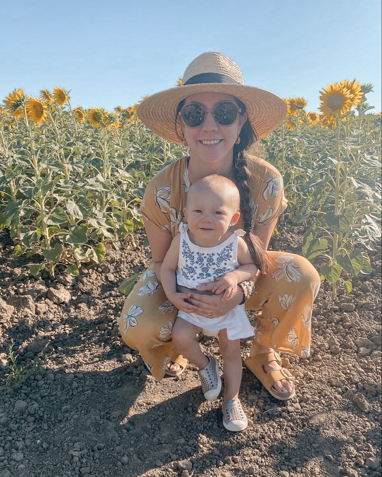 Embrace your femininity with comfortable and cute outfits designed for new mamas.