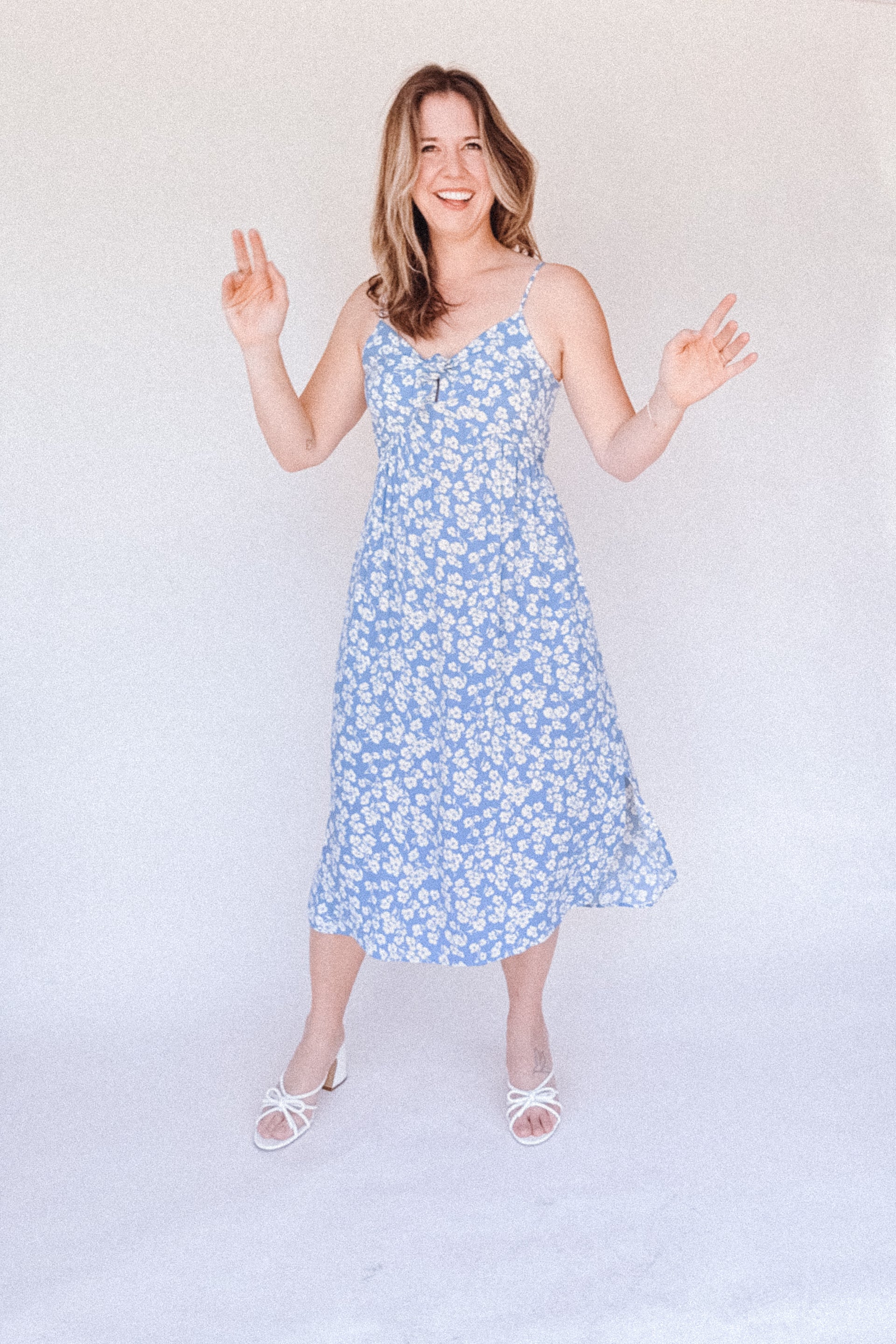 BO Tie bust Midi Dress in Blue Floral