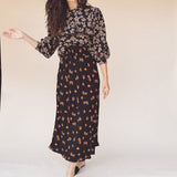 SERENA A-Line High Waisted Midi Skirt in Poppy print