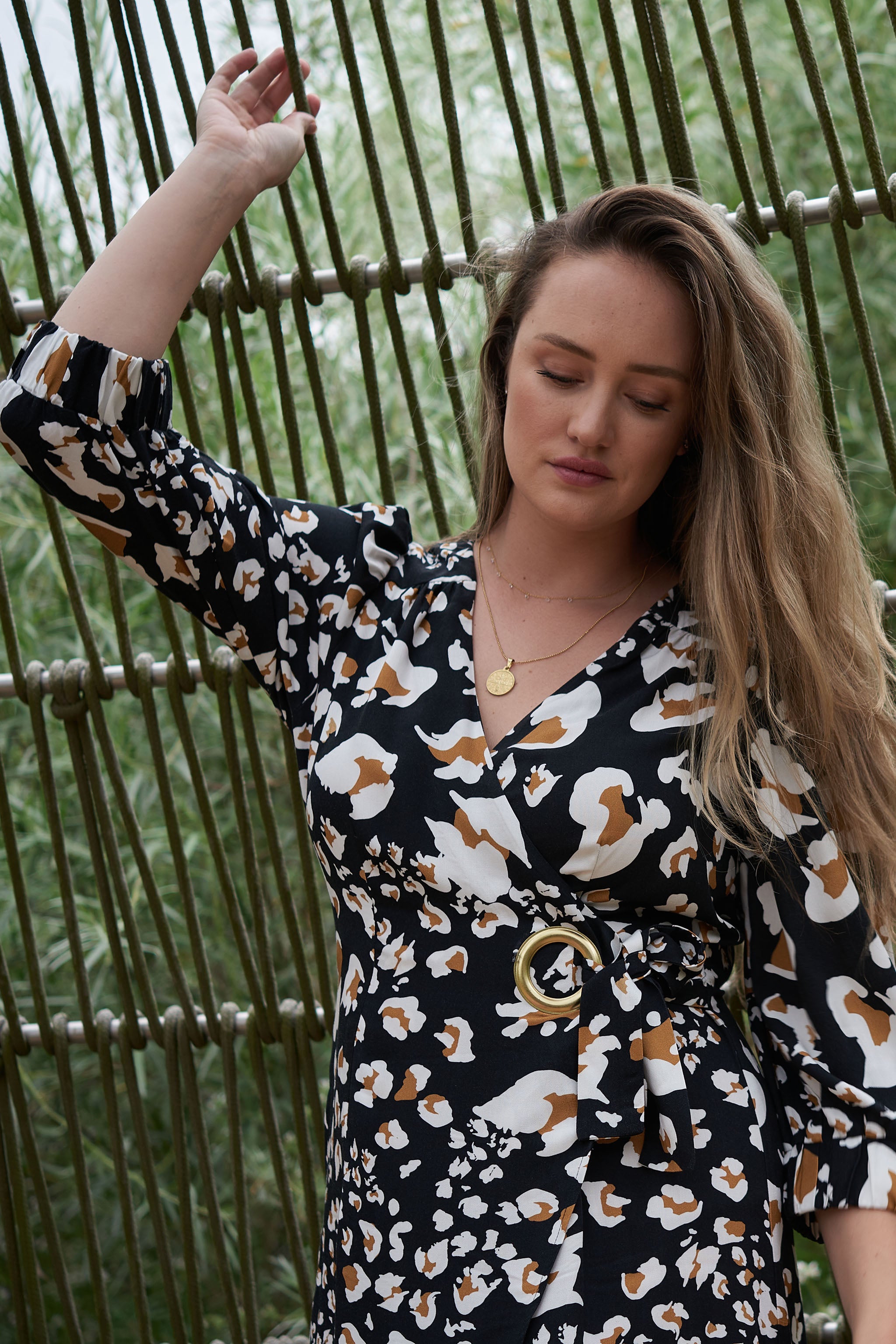 Get back your pre-baby body confidence with our recovery-focused fashion tips and the flattering ANDI wrap dress.